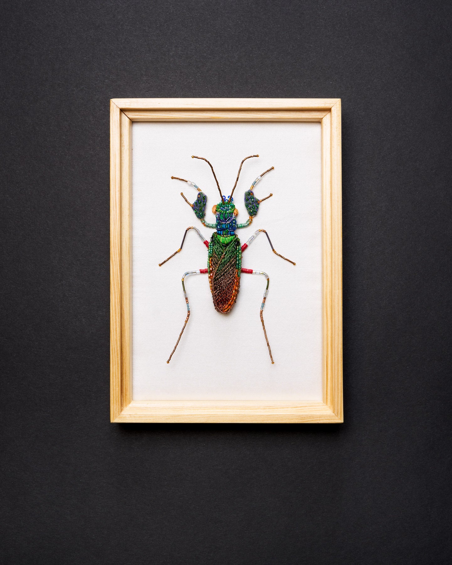 Iridescent Bark Mantis Beaded Framed Art - Trovelore