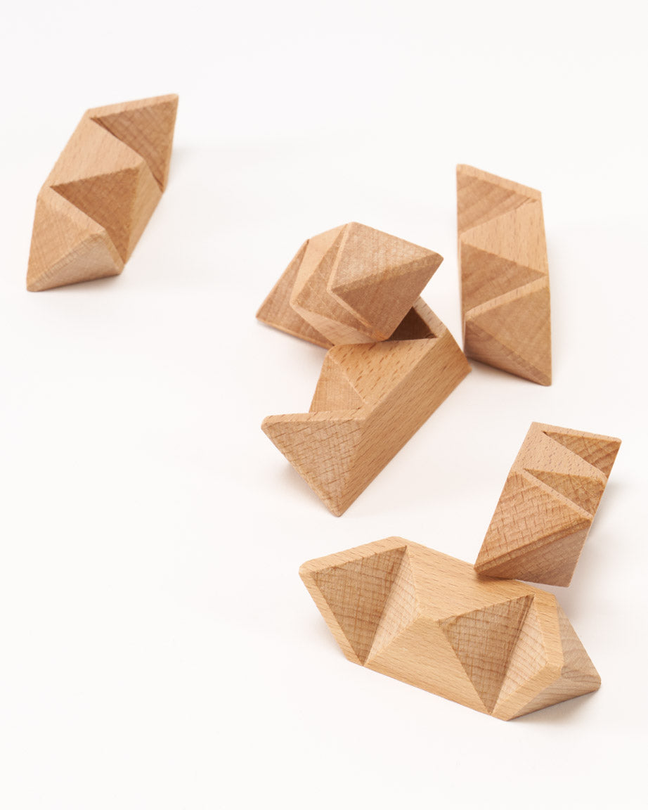 Polyhedral Puzzle Ball